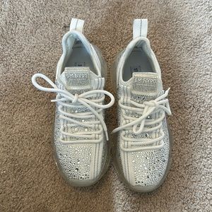 Steve Madden rhinestone shoes size 6